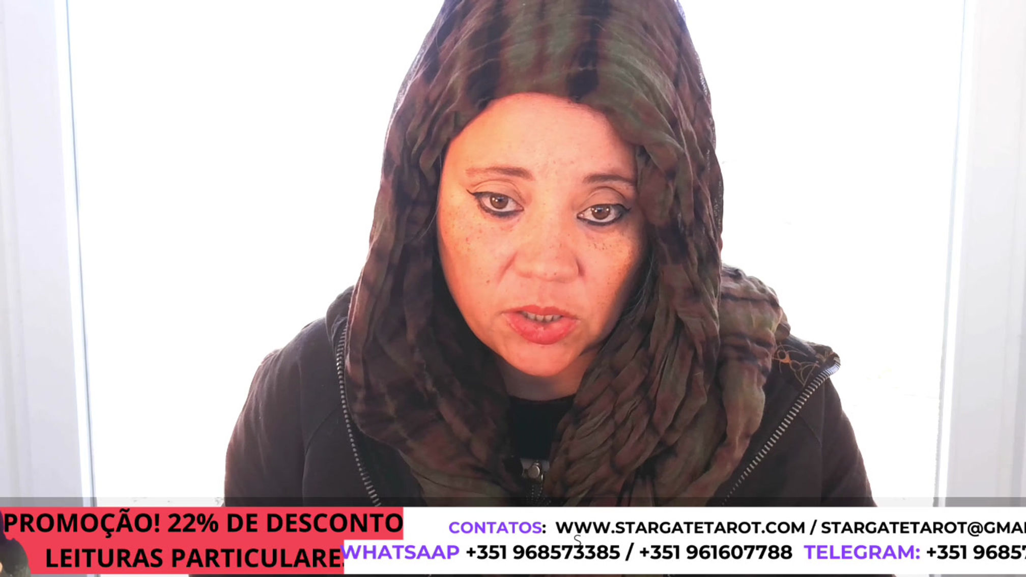 PEIXES / QUEM É ESTA TERCEIRA RODA NESTE RELACIONAMENTO??